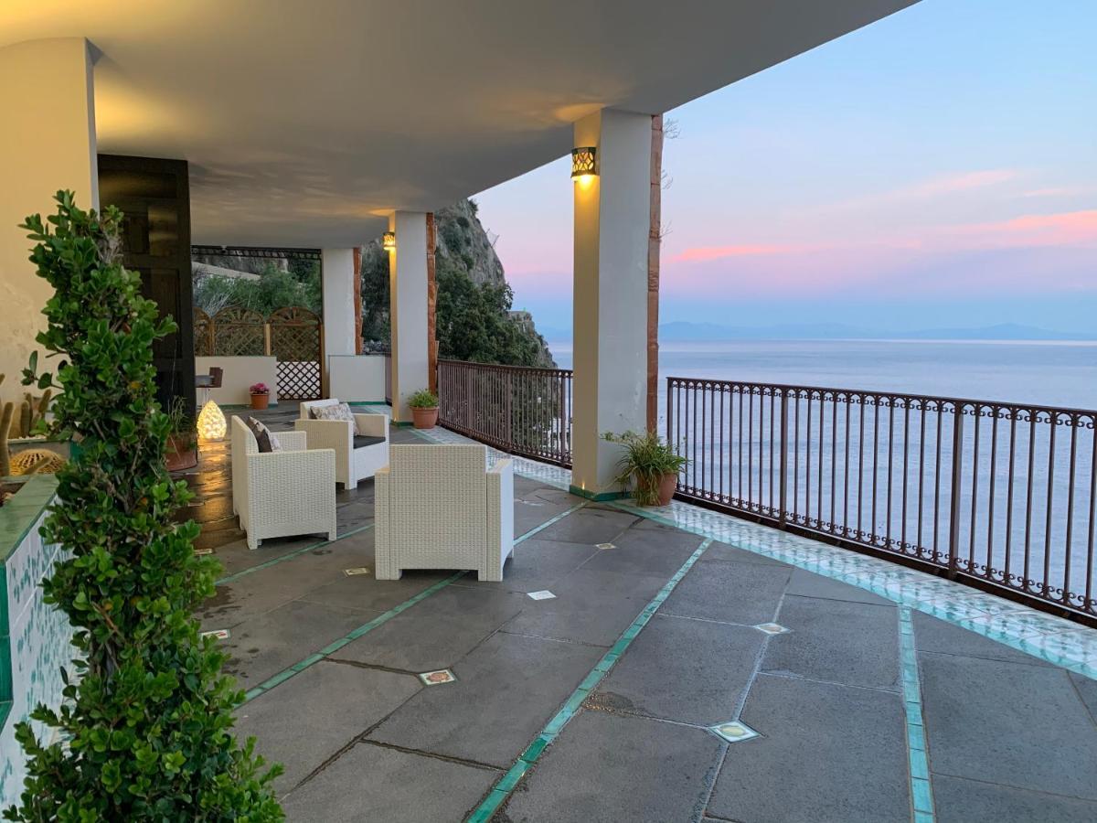 Villa Le Baste Furore Exterior photo